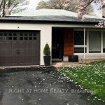3-bedroom detached home for rent in Toronto — 207 Old Orchard Grove (Photo 5)