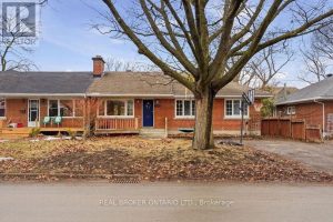 4-bedroom home for sale in Ottawa — 2086 Blossom Drive