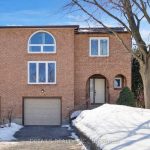 4-bedroom home for sale in Ottawa — 2086 Blossom Drive (Photo 3)