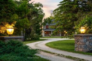 4-bedroom detached home for sale in Grey County — 208703 Highway 26 Highway