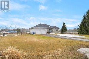 3-bedroom detached home for sale in Perth — 2090 Old Birch Road