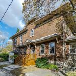 4-bedroom detached home for rent in Toronto — 20 Anderson Avenue (Photo 2)