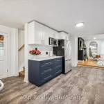 2-bedroom detached home for sale in Waterloo — 20 Bergey Street (Photo 4)