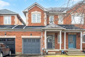 3-bedroom att/row/townhouse for sale in Peel — 20 Mossgrove Crescent