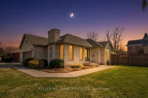 3-bedroom detached home for sale in Elgin — 20 Treadwell Street