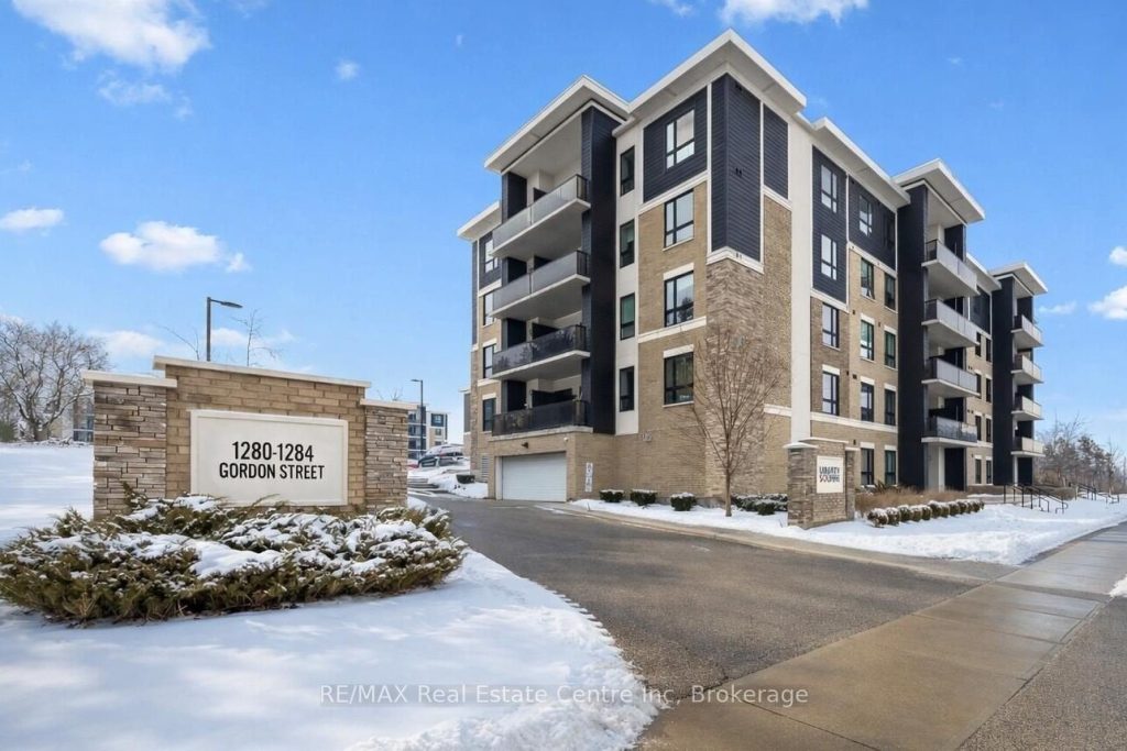 3-bedroom condo apartment for sale in Wellington — 210 - 1280 Gordon Street (Photo 1)