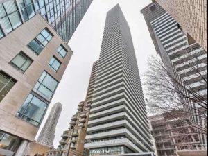 1-bedroom condo apartment for rent in Toronto — 2110 - 42 Charles Street