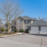 4-bedroom home for sale in Kitchener — 211 Terrace Wood Crescent (Photo 5)