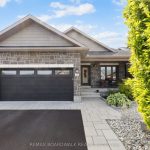 2-bedroom detached home for sale in Lanark — 216 Mckenny Street (Photo 1)