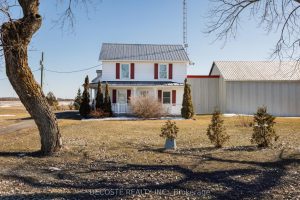 5-bedroom detached home for sale in Stormont — 21930 Menard Road