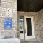 3-bedroom att/row/townhouse for rent in Newmarket — 219 Vivant Street (Photo 2)