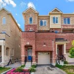 3-bedroom att/row/townhouse for rent in Newmarket — 219 Vivant Street (Photo 5)