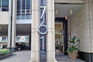 1-bedroom condo apartment for rent in Toronto — 2213 - 761 Bay Street