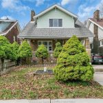 4-bedroom home for sale in Windsor — 2230 Hall (Photo 3)