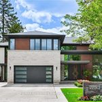 4-bedroom detached home for sale in Halton — 2250 Chancery Lane W (Photo 2)