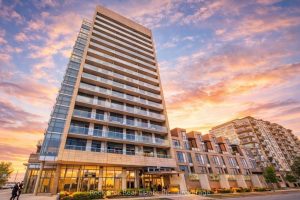 1-bedroom condo apartment for sale in Burlington — 227 - 1940 Ironstone Drive