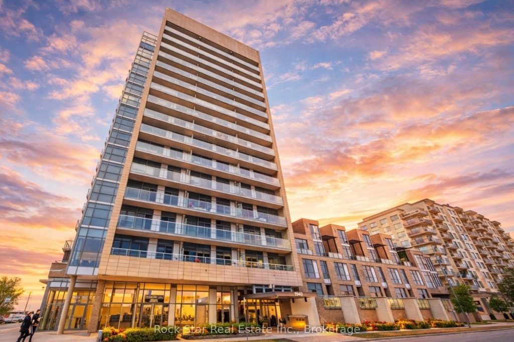 1-bedroom condo apartment for sale in Burlington — 227 - 1940 Ironstone Drive (Photo 1)