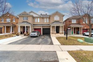 4-bedroom semi-detached home for sale in Peel — 22 Ashmere Road