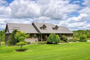 4-bedroom detached home for sale in Prince Edward County — 2300 Victoria Road