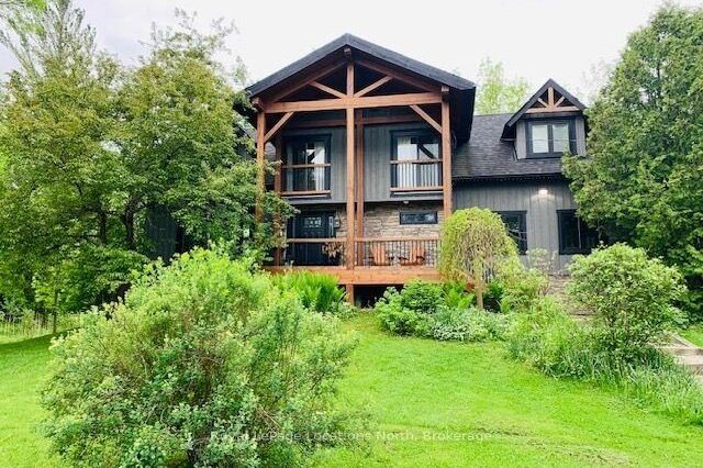 4-bedroom detached home for rent in Blue Mountains — 230 Grey Road 21 Road (Photo 1)