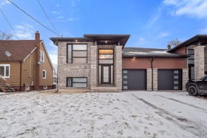 2-bedroom semi-detached home for sale in Niagara — 230 Knoll Street