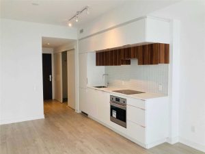 1-bedroom condo apartment for rent in Toronto — 2311 - 185 Roehampton Avenue