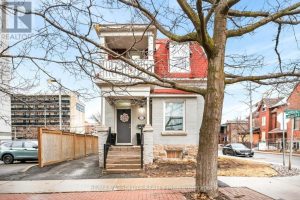3-bedroom home for sale in Ottawa — 231 Bell Street North