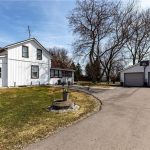 3-bedroom home for sale in Ancaster — 2330 Wilson Street W (Photo 2)