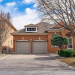 3-bedroom detached home for sale in York — 23 Amelynn Crescent (Photo 1)
