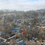 2-bedroom detached home for sale in Niagara — 240 Lincoln Road W (Photo 2)