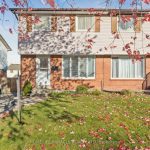 3-bedroom att/row/townhouse for rent in Markham — 2440 Goldhawk Road (Photo 4)