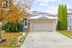4-bedroom home for sale in Windsor — 2473 Katella Avenue