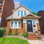 3-bedroom detached home for sale in Hamilton — 249 Bay Street N (Photo 5)