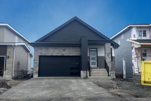 3-bedroom detached home for sale in Lennox & Addington — 251 Pratt Drive