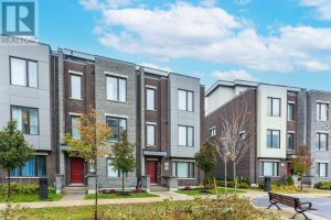 3-bedroom att/row/townhouse for sale in York — 25 Cohen Way