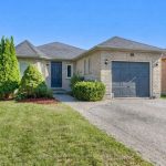 4-bedroom detached home for sale in Simcoe — 25 Meyer Avenue (Photo 4)