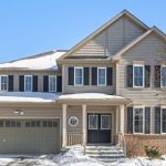 6-bedroom home for sale in Oshawa — 26 Corsham Drive (Photo 5)