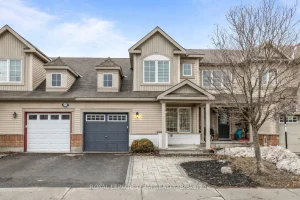 3-bedroom att/row/townhouse for sale in Ottawa — 2751 Grand Canal Street