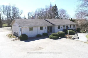 4-bedroom home for sale in Lambton Shores — 279 Main Street