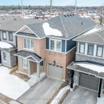 4-bedroom detached home for sale in Simcoe — 27 Harvest Crescent (Photo 2)