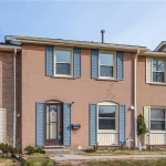 3-bedroom row / townhouse for sale in Kitchener — 27 Queenston Drive (Photo 1)