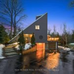 4-bedroom detached home for sale in Peel — 2814 Forks Of The Credit Road (Photo 1)