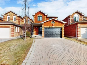 3-bedroom detached home for sale in Durham — 29 Glenmore Drive