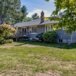 3-bedroom detached home for sale in Simcoe — 29 Mary Jane Road (Photo 2)