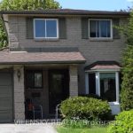 1-bedroom detached home for rent in Blue Mountains — 2 - 165 Bay Street E (Photo 5)