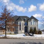 5-bedroom detached home for sale in Brampton — 2 Berkwood Hollow (Photo 4)