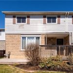 3-bedroom home for sale in Brantford — 2 Courtland Drive (Photo 5)