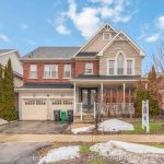 4-bedroom detached home for sale in Peel — 2 Maple Avenue (Photo 5)
