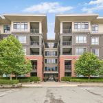 2-bedroom condo apartment for sale in Haliburton — 301 - 4 Lake Avenue (Photo 5)