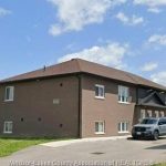 3-bedroom home for rent in Windsor — 305 Maple Avenue (Photo 3)